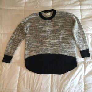 Lou & Grey Women’s sweater, size S *